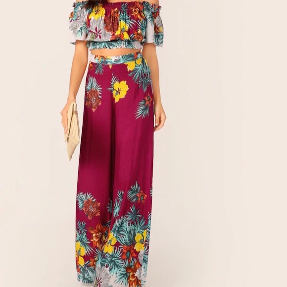 🌺Floral Two Piece Pants Set🌺 - Picture 2 of 5